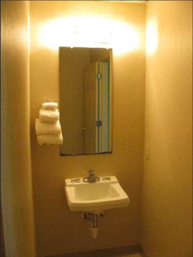 Sandpiper Motel Atlantic Beach Extérieur photo